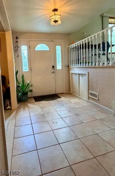 114 Sandra Dr, Totowa, NJ 07512 - #2