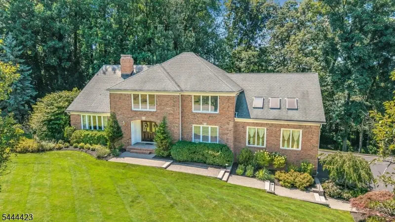 64 Nicole Dr, Denville, NJ 07834 - #2