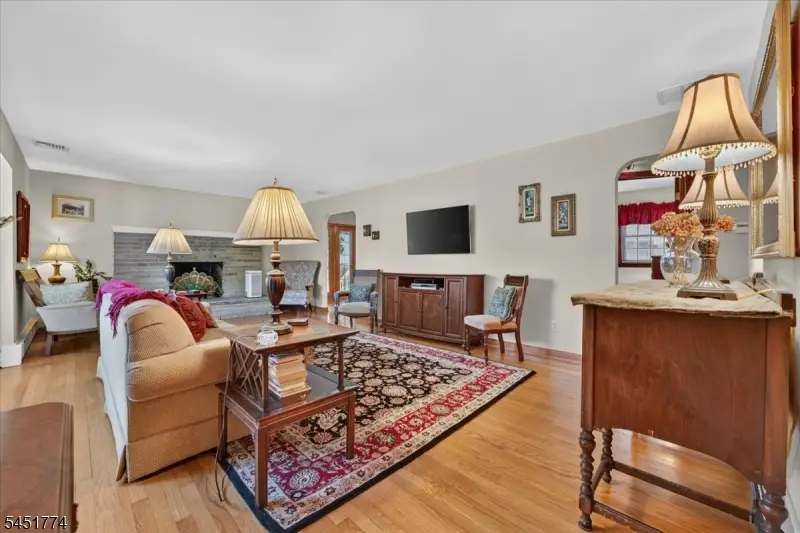 125 Randolph Ave, South Plainfield, NJ 07080 - #3