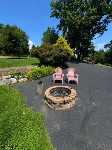 68 Birch Ridge Rd, Hardwick, NJ 07825 - #2