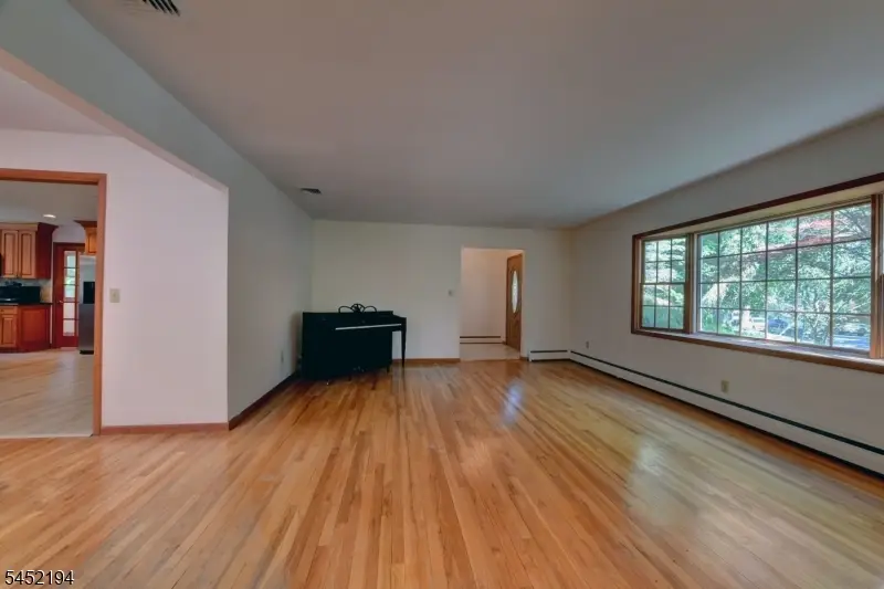 34 Knoll Rd, Pines Lake, NJ 07470 - #2
