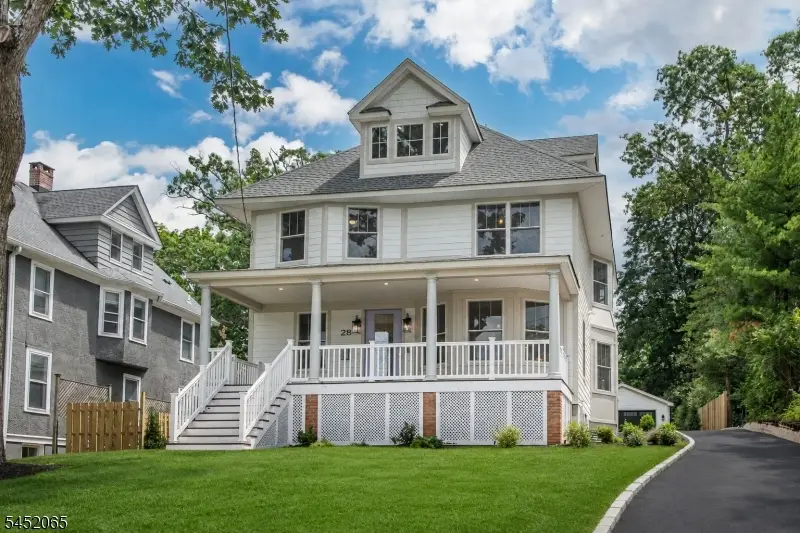 28 Mountain Ave, Summit, NJ 07901 - #1