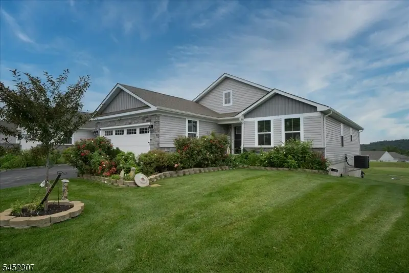 31 Lam Dr, Hardyston, NJ 07419 - #2