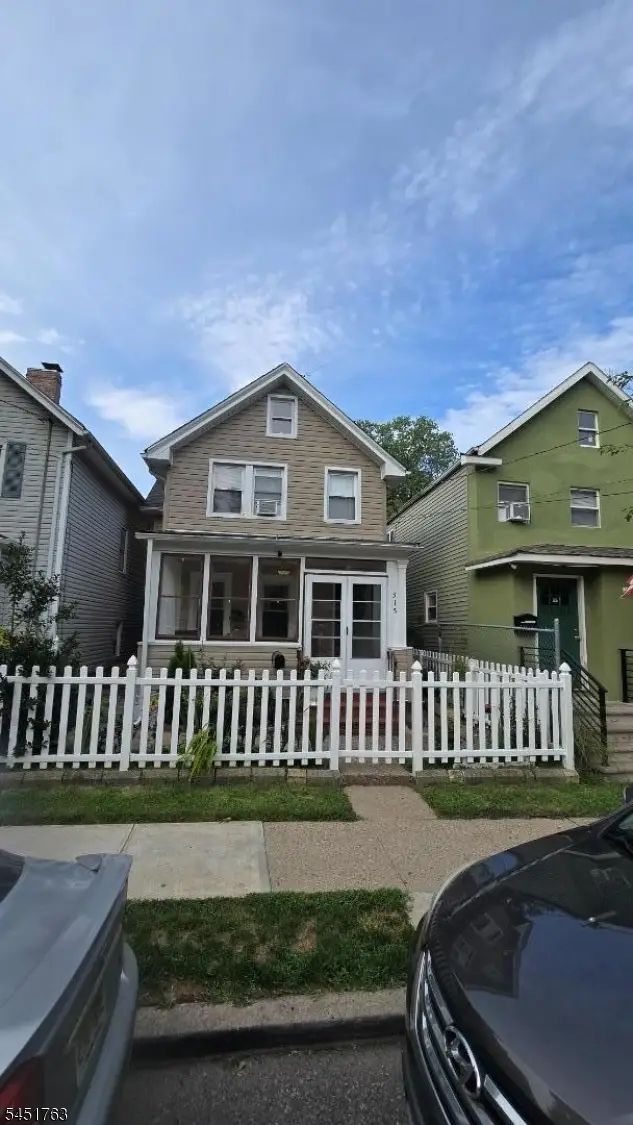 315 Elizabeth St, City Of Orange, NJ 07050 - #1
