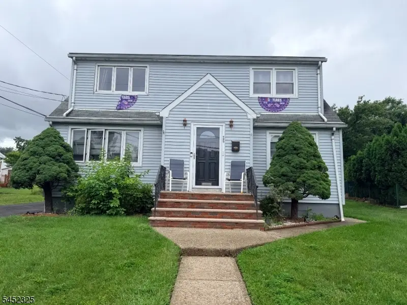 25 Lyall Rd, Clifton, NJ 07012 - #1