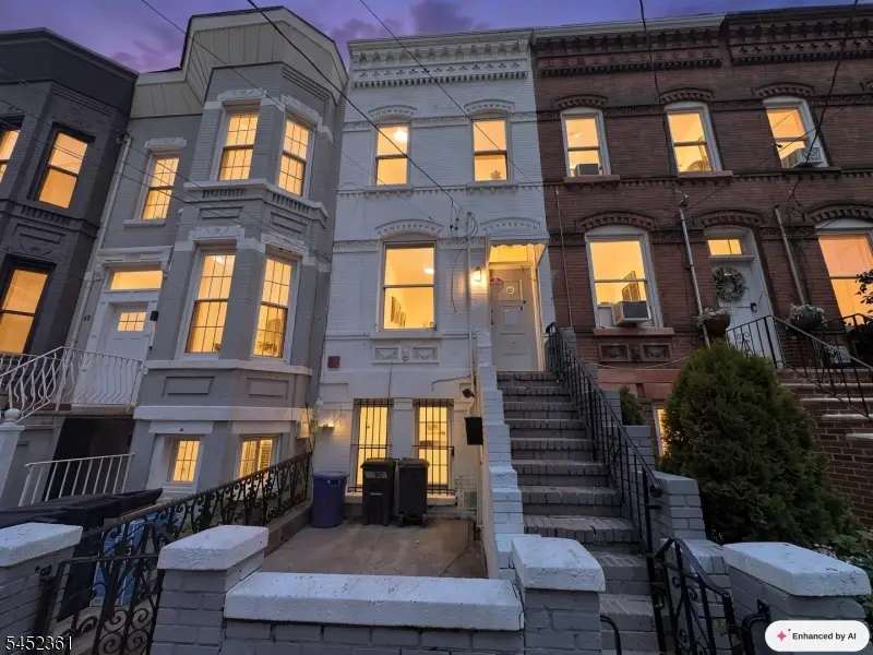 60.5 Oak Street, Jersey City, NJ 07304 - #1