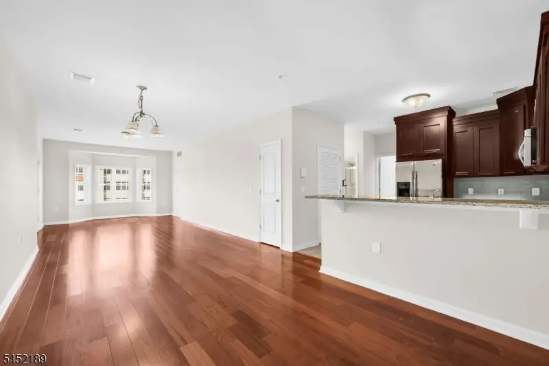 102 E Elizabeth Ave #309, Linden, NJ 07036 - #3