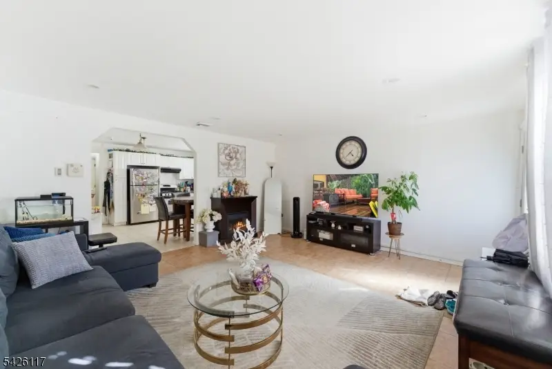 270 Westervelt Pl, Lodi, NJ 07644 - #2