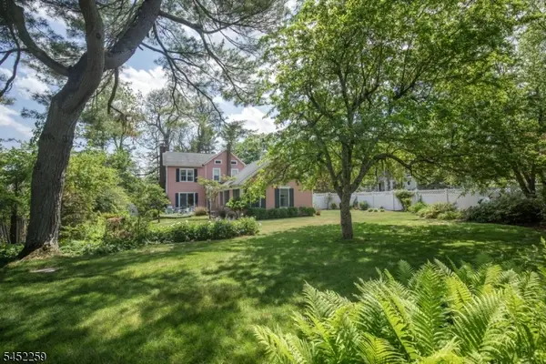2 High St, Tewksbury Twp., NJ 07979