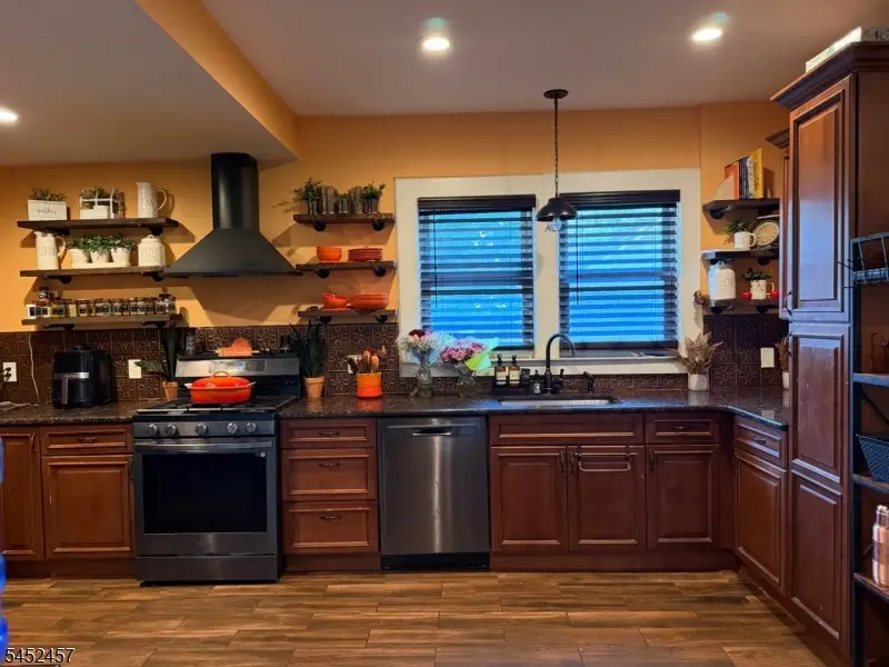608 Huntington Ave, Plainfield, NJ 07060 - #3