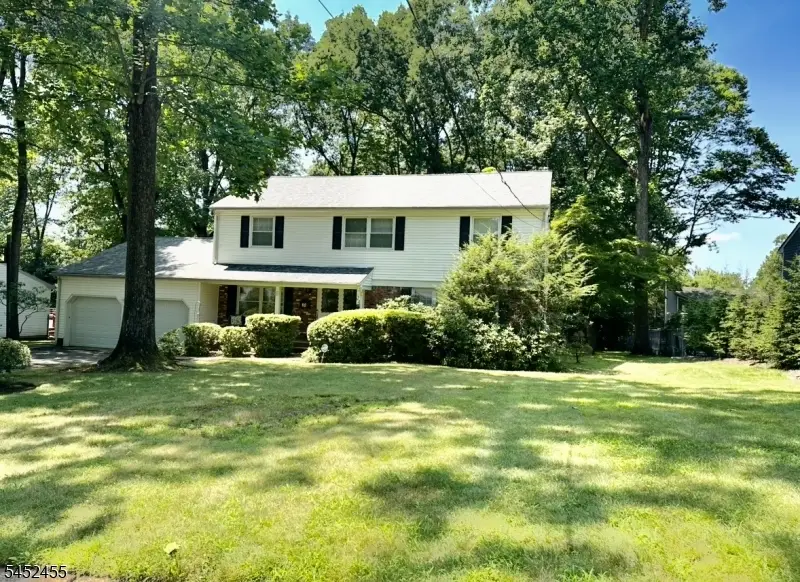 24 Tremont Terrace, Livingston, NJ 07039 - #1