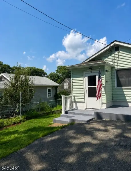 12 Colby Trl, Hopatcong, NJ 07843 - #3