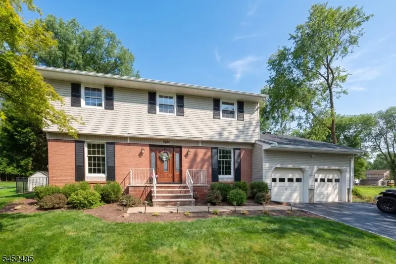 8 Cedar Ln, Roseland, NJ 07068 - #2