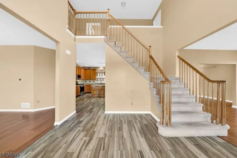 5 Pegasus Pl, Washington, NJ 07853 - #3