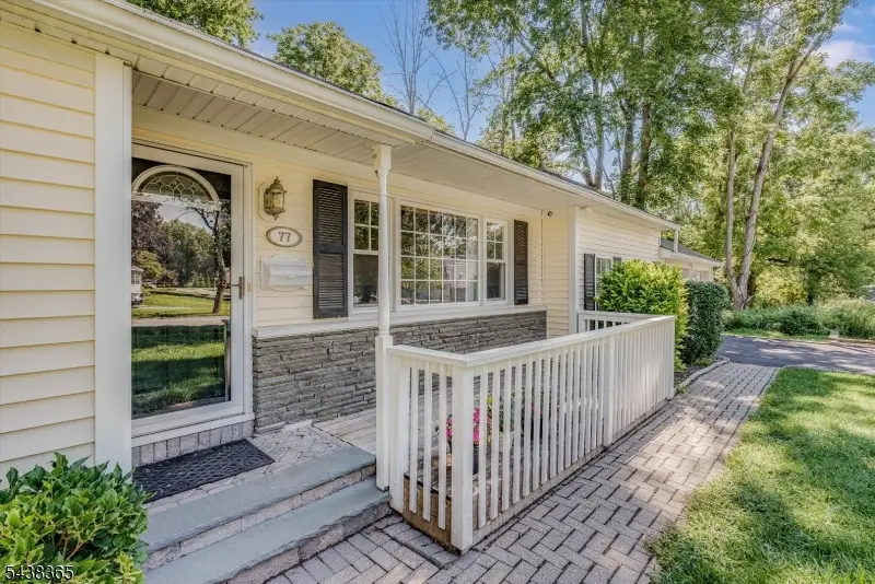 77 Pine St, Newton, NJ 07860 - #3