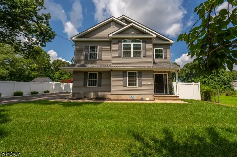 1718 W 4th St, Piscataway, NJ 08854 - #2