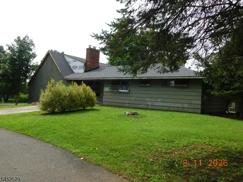 211 Pickle Rd, Washington, NJ 07853 - #2
