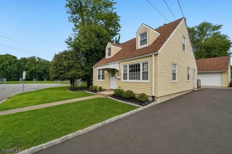 34 Hopson Ave, Little Falls, NJ 07424 - #1