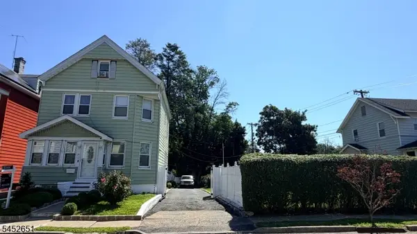14 Dodd Ter, East Orange City, NJ 07017