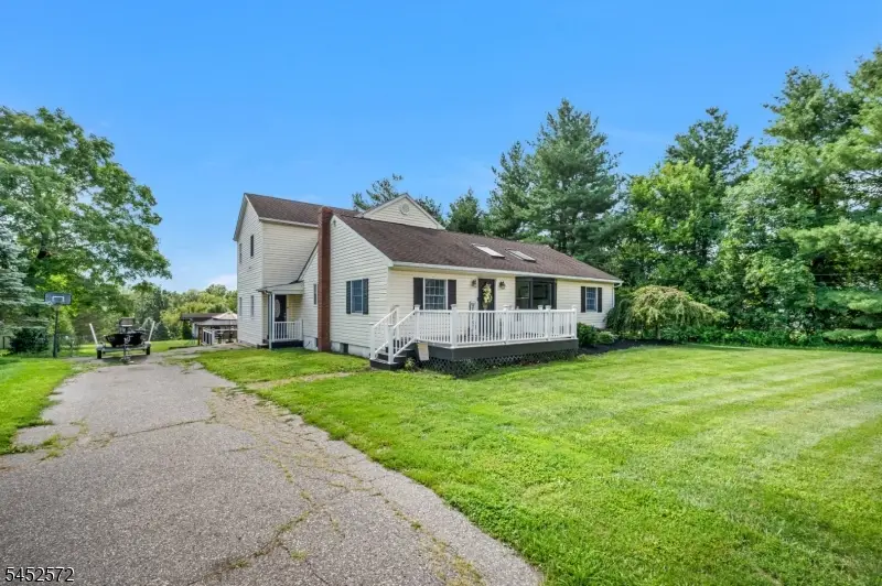 5 Millbrook Rd, Raritan, NJ 08822 - #2
