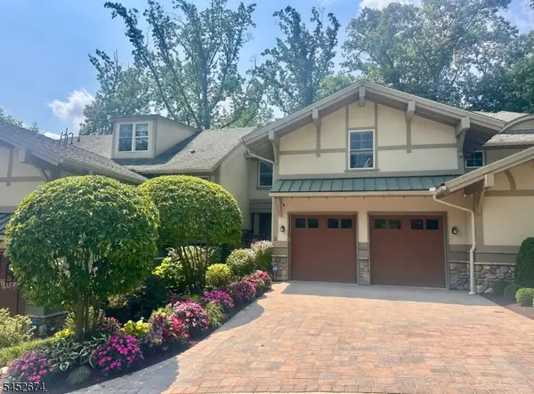 2 Park Pl, Mountain Lakes Boro, NJ 07046
