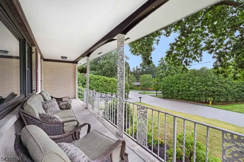 4 Cypress Ave, North Caldwell, NJ 07006 - #2