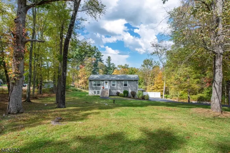 152 New Rd, Montague, NJ 07827 - #3