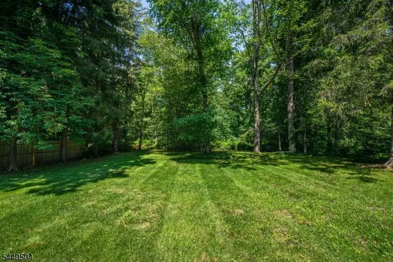 19 Hermanne Dr, Flanders, NJ 07836 - #2