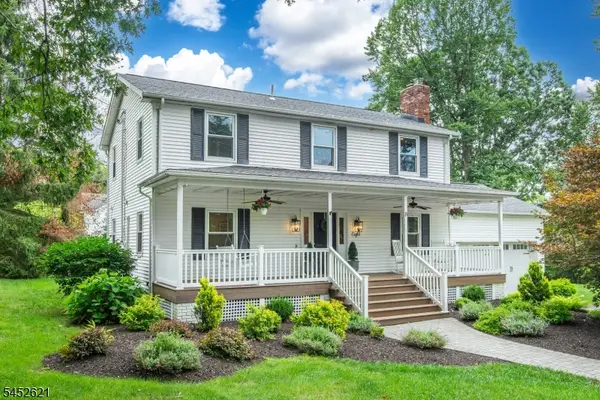 8 Southview Rd, Randolph Twp., NJ 07869
