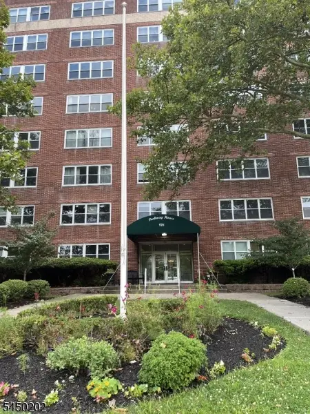 926 Bloomfield Ave #8K, Glen Ridge, NJ 07028 - #1