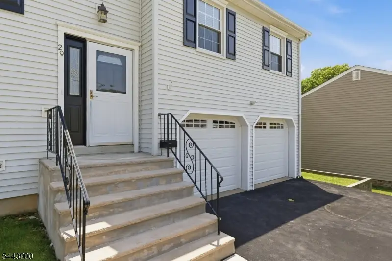 29 Amendola Dr, Netcong, NJ 07857 - #3
