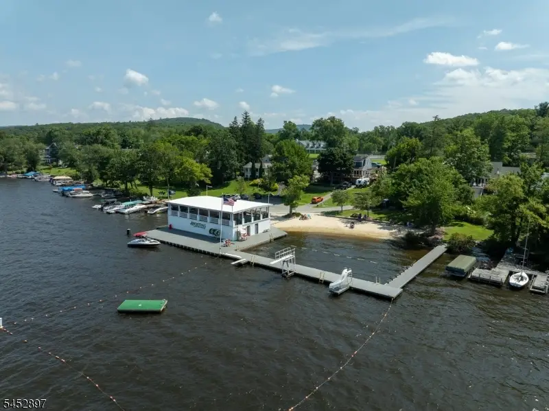 179 Long Pond Rd, Hewitt, NJ 07421 - #2