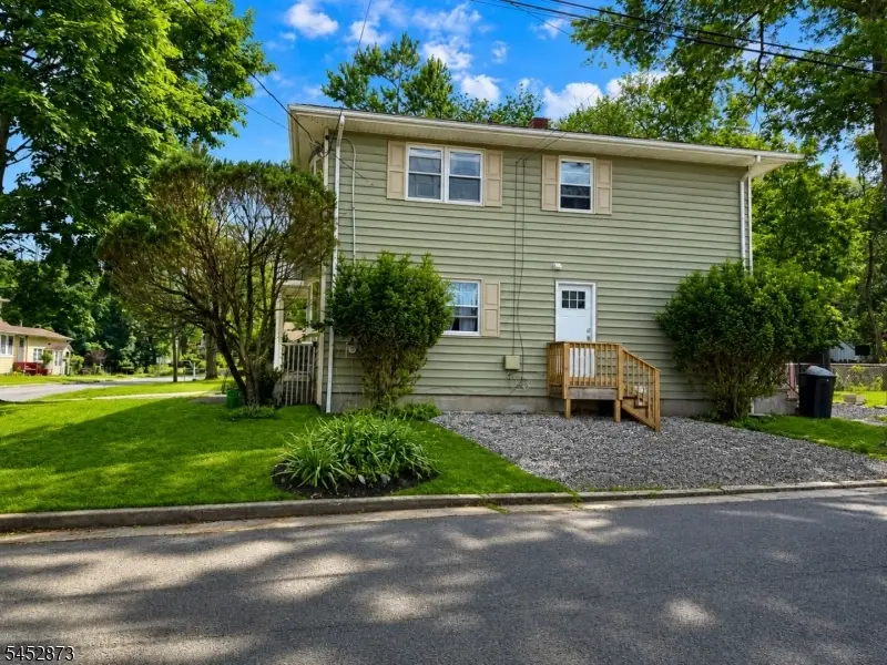 240 Cedar St, South Bound Brook, NJ 08880 - #2