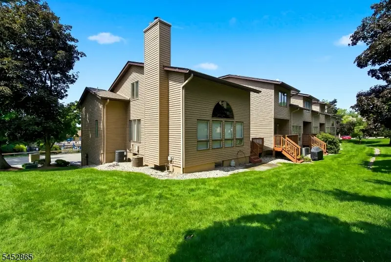 30 Wedgewood Dr, Woodland Park, NJ 07424 - #3