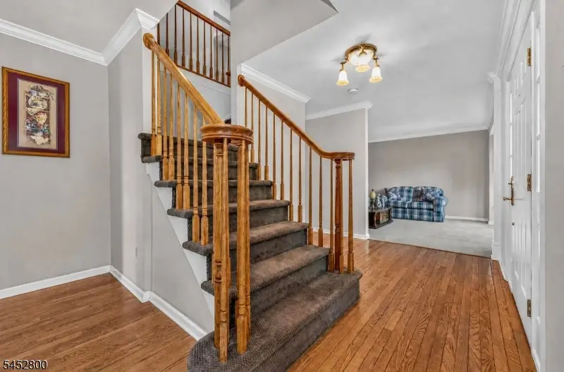 22 Mott Way, Raritan, NJ 08822 - #3