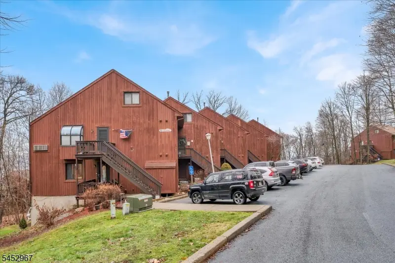 1 Purgatory Ct #9, Vernon Center, NJ 07462 - #2
