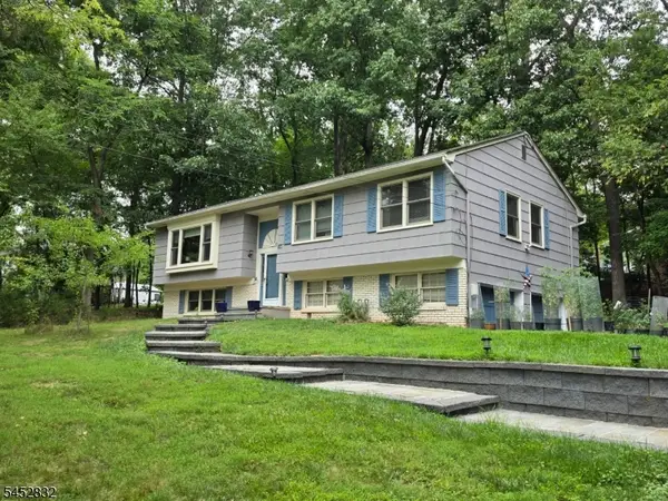 154 Hillside Ave, Bridgewater Twp., NJ 08807