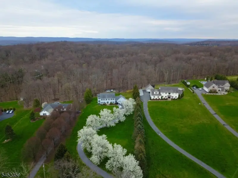 38 Dyer Rd, Wantage, NJ 07461 - #3