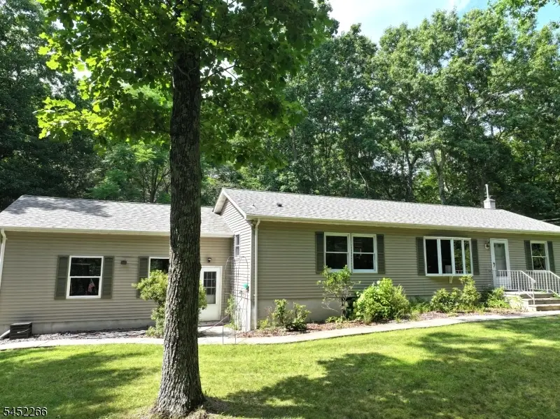 24 Fox Hollow Rd, Montague, NJ 07827 - #1
