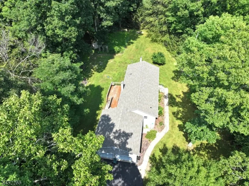 24 Fox Hollow Rd, Montague, NJ 07827 - #2