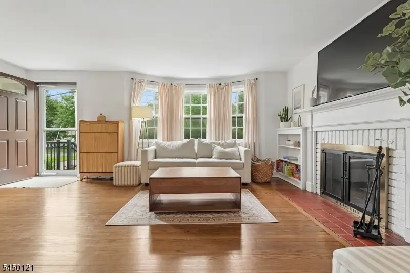 611 Brookside Pl, Cranford, NJ 07016 - #3
