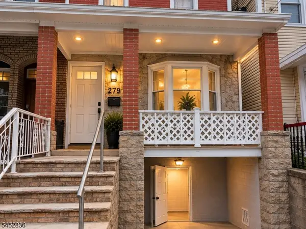 279 N 6th St, Newark City, NJ 07107