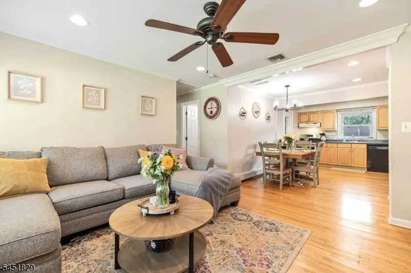 13 Maple Rd, Ringwood, NJ 07456 - #3