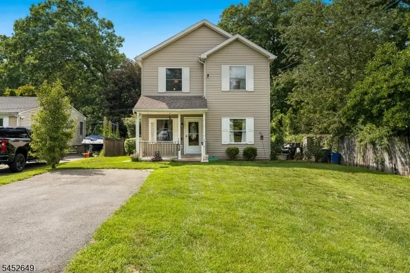 2 Elizabeth Pl, Denville, NJ 07834 - #1