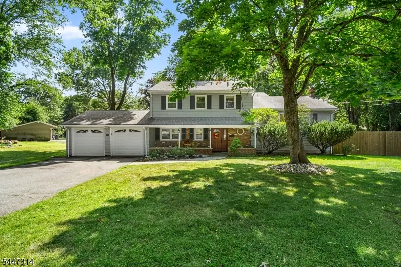 6 Hepworth Ct, West Orange, NJ 07052 - #1