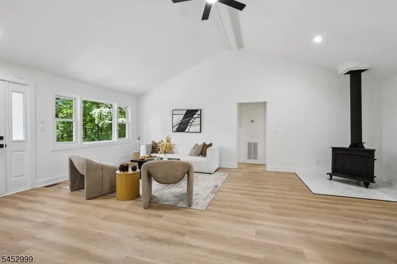 7 Winding Way, Vernon, NJ 07461 - #3