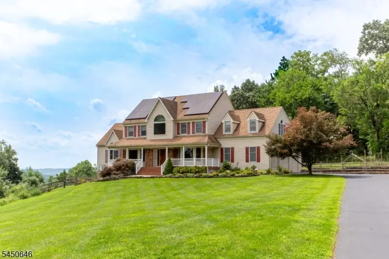 7 Tahoe Ct, Annandale, NJ 08809 - #2