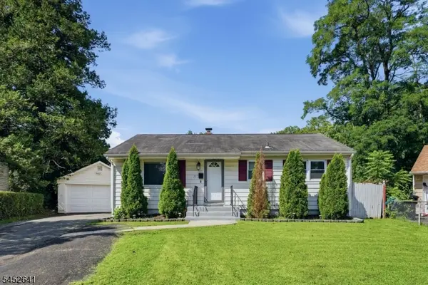 77 Deborah Ct, Plainfield City, NJ 07062