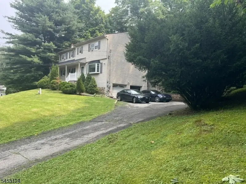 24 Tallahatchie Dr, Vernon, NJ 07461 - #2