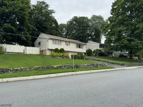 20 Pearl Pl, Butler Boro, NJ 07405